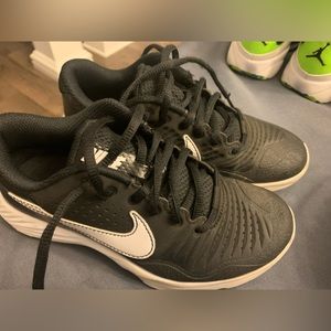 Nike Hurache 3 youth turf shoes
